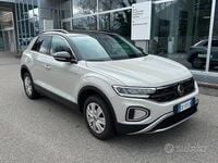 Usata VW T-Roc R-line 2023 Grigio SUV