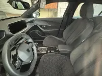 Usata Peugeot 2008 100 CV (73 kW) 2025 Grigio SUV