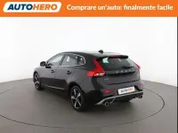 Usata Volvo V40 R-Design 120 CV (88 kW) 2017 Nero Berlina