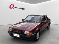 Usata Ford Escort 68 CV (50 kW) 1986 Rosso Cabrio