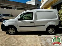 Usata Renault Kangoo Life 110 CV (80 kW) 2017 Bianco pastello Monovolume
