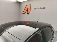 Usata Opel Corsa 100 CV (73 kW) 2023 Kontrast grey /tetto nero Utilitaria