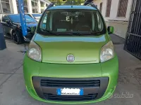 Usado Fiat Qubo Dynamic 75 CV (55 kW) 2011 Verde Monovolumen