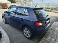 Usata Skoda Fabia Design Edition 75 CV (55 kW) 2018 Blu Berlina