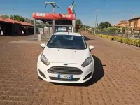 Usata Ford Fiesta Titanium 92 CV (67 kW) 2016 Bianco Utilitaria