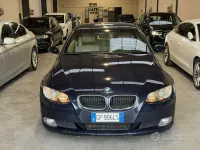 Usata BMW 320 Cabriolet Efficient Dynamics 184 CV (135 kW) 2010 Nero Cabrio