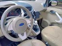 Usata Ford Ka Titanium 75 CV (55 kW) 2012 Bianco Utilitaria