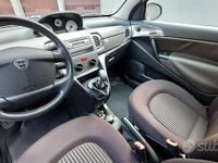 Usata Lancia Ypsilon 77 CV (56 kW) 2010 Beige Utilitaria