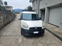 Usata Fiat Doblò Active 105 CV (77 kW) 2012 Bianco Monovolume