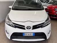 Usata Toyota Verso Active 124 CV (91 kW) 2013 Bianco Monovolume
