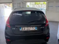Usata Ford Fiesta Titanium 68 CV (50 kW) 2010 Nero Berlina
