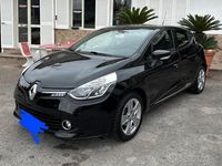 Second-hand Renault Clio IV 54 CP (39 kW) 2013 Negru Hatchback