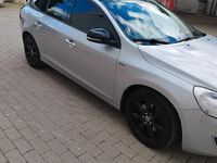 Usata Volvo V60 Kinetic 163 CV (119 kW) 2011 Grigio Station wagon