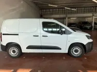 Usata Peugeot Partner S 131 CV (96 kW) 2019 Bianco Monovolume