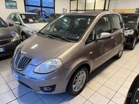 Usata Lancia Musa 77 CV (56 kW) 2009 Marrone Monovolume