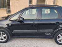 Usata Suzuki SX4 120 CV (88 kW) 2006 SUV
