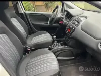 Usata Fiat Punto Evo S 75 CV (55 kW) 2011 Bianco Utilitaria