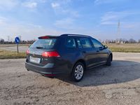 Usata VW Golf VII Business 110 CV (80 kW) 2015 Grigio Station wagon
