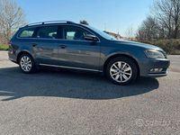 Usata VW Passat Comfortline 105 CV (77 kW) 2012 Grigio Station wagon