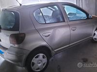 usata Toyota Yaris - 2005