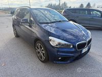 Usata BMW 225 Active Tourer iPerformance 136 CV (100 kW) 2017 Blu Monovolume