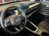 Usata Jeep Avenger EV Altitude 114 kW (156 CV) 2024 Nero SUV