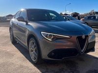 Usata Alfa Romeo Stelvio Executive 210 CV (154 kW) 2017 Grigio SUV