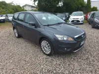 Käytetty Ford Focus 90 HP (66 kW) 2008 Harmaa Farmari