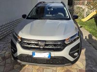 Usata Dacia Jogger Extreme 101 CV (74 kW) 2022 Argento Monovolume