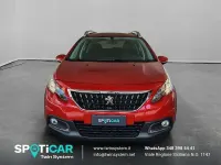 Usata Peugeot 2008 Signature Sky 102 CV (75 kW) 2019 Rosso SUV