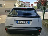 Usata Peugeot 2008 Allure 131 CV (96 kW) 2023 Bianco SUV