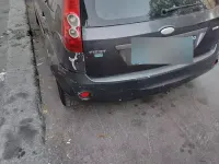 Usata Ford Fiesta 68 CV (50 kW) 2006 Grigio Utilitaria