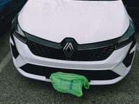Usata Renault Clio V Techno 101 CV (74 kW) 2024 Bianco Berlina