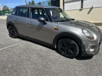 Begagnad Mini One D 95 HK (69 kW) 2017 Brun Halvkombi