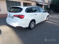 Usata Fiat Tipo 110 CV (80 kW) 2018 Bianco Station wagon