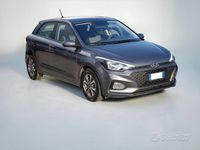 Usata Hyundai i20 75 CV (55 kW) 2019 Antracite metallizzato Utilitaria