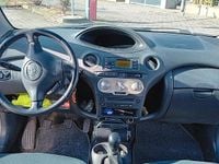 Usata Toyota Yaris 65 CV (47 kW) 2003 Berlina