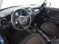 Usata Mini Cooper Classic 136 CV (100 kW) 2023 Blu Utilitaria