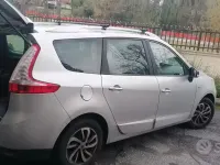 Usata Renault Scénic III LIMITED 110 CV (80 kW) 2015 Grigio Monovolume