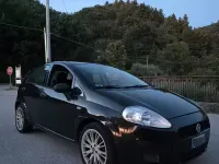 Usata Fiat Grande Punto Sport 75 CV (55 kW) 2012 Nero Utilitaria