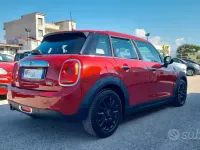 Usata Mini One D Hype 95 CV (69 kW) 2017 Rosso Utilitaria