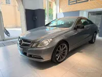 Usata Mercedes E250 204 CV (150 kW) 2011 Grigio Coupé
