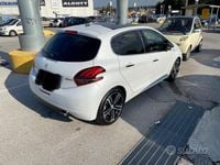 Usata Peugeot 208 GT-line 2016 Bianco Utilitaria