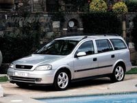 Begagnad Opel Astra 2000 Grå Kombi