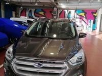 Usata Ford Kuga 120 CV (88 kW) 2019 Grigio SUV