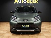 Usata Toyota Aygo X Lounge 72 CV (52 kW) 2022 Bicolore SUV