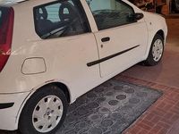 Usata Fiat Punto 60 CV (44 kW) 2003 Bianco Utilitaria