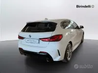 Usata BMW 118 M Sport 150 CV (110 kW) 2022 Alpin white pastello Monovolume