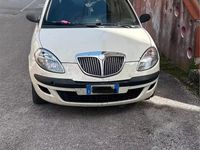 Usata Lancia Ypsilon 70 CV (51 kW) 2006 Utilitaria