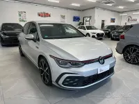 Usata VW Golf VIII GTI 245 CV (180 kW) 2024 Grigio Berlina